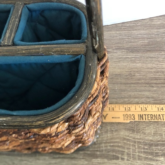 Vtg Woven Utensil Caddy with Quilted Lining - Picture 5 of 9
